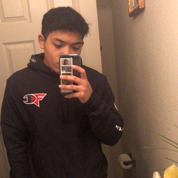 Meet your Posher, Ivan - Picture 1 of 1